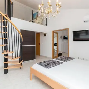 Apartment & Hegic Kroatien